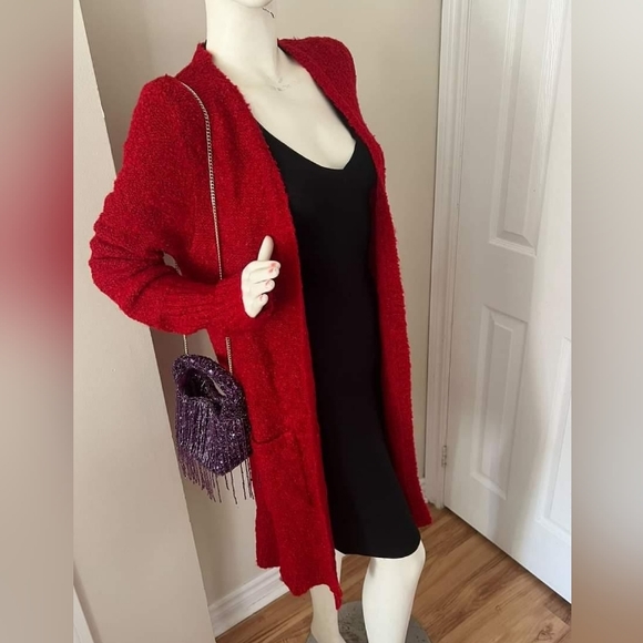 MinkPink Firecracker Cardi - Picture 2 of 6